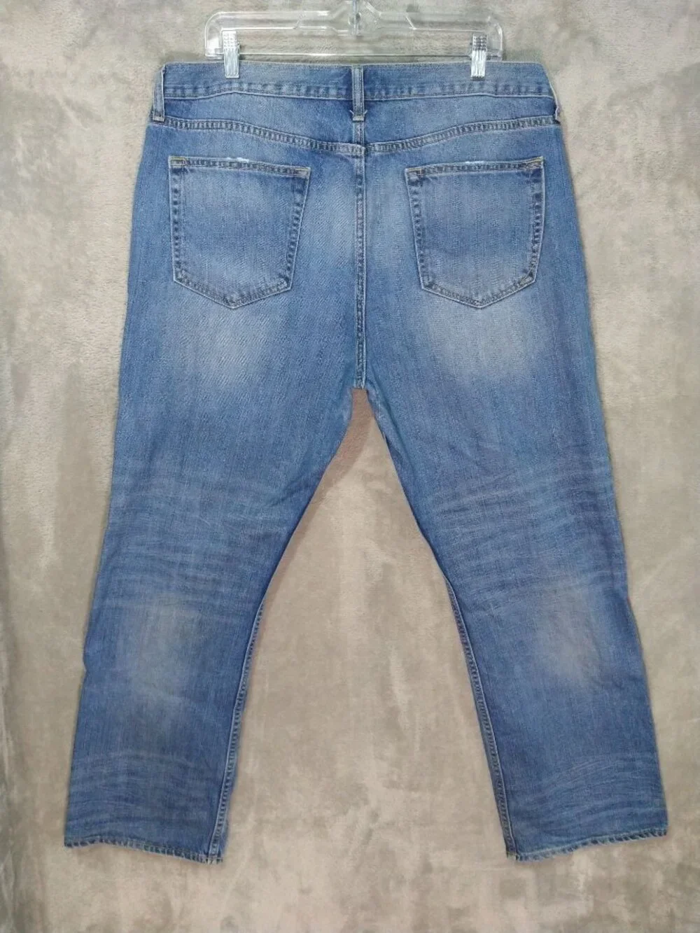 Banana Republic Jeans Mens 38x30 Blue Denim Vintage Straight Distressed Mid Rise